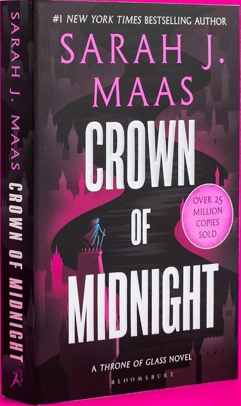 Crown of Midnight (Throne of Glass)