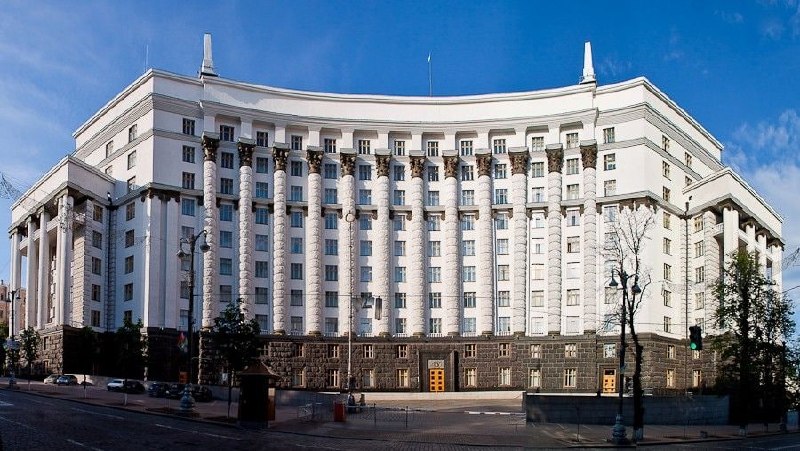 Прем’єр-міністр доручив підготувати механізм держпідтримки книговидавничої галузі через масштабні втрати