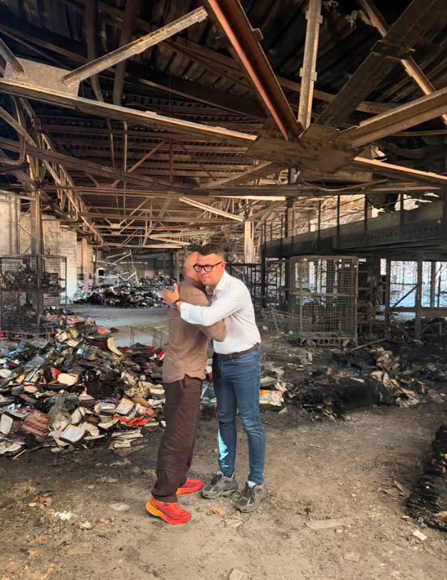 Міністр культури Литви Лукас Алсіс відвідав зруйнований склад видавництва «Ранок» у Харкові