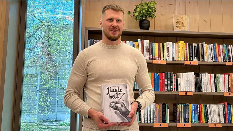 Голос із пекла: в Україні вийшла документальна книга Олексія Анулі «Jingle bellZ» про досвід російського полону